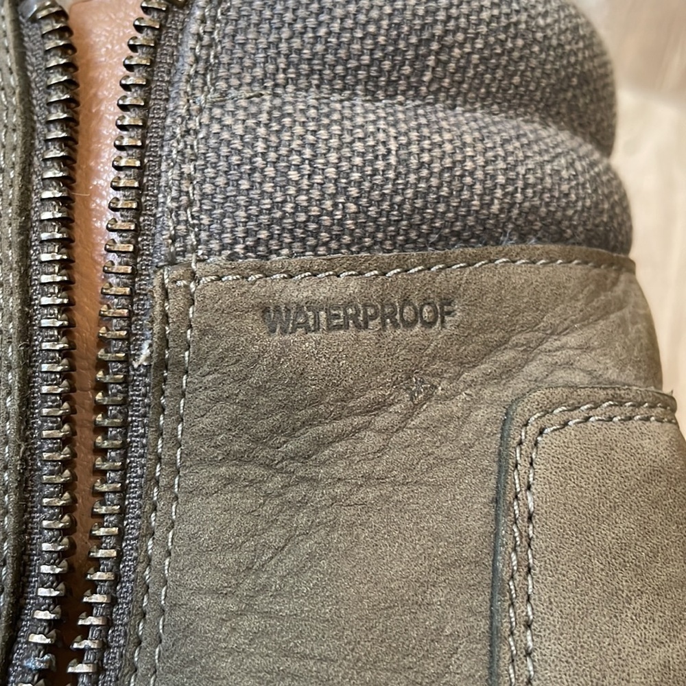Sperry faux fur lace up wedge boots - Picture 12 of 12